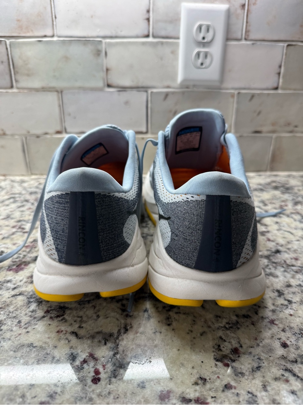 Hoka Rincon 4 - Picture 4 of 5